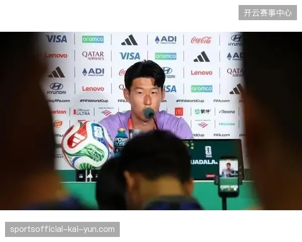 33岁的孙兴慜拒绝承认本届是最后一舞,其经验和领导力将是韩国队挑战捷克防线的关键 33岁的孙兴慜拒绝承认本届是最后一舞,其经验和领导力将是韩国队挑战捷克防线的关键
